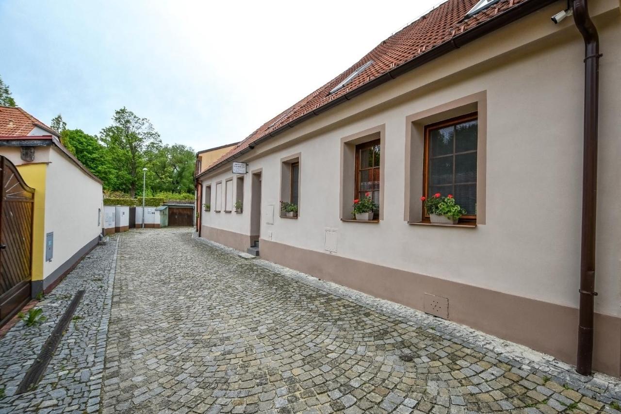 Ubytovani Pod Svetem-Apartman Тршебонь Экстерьер фото